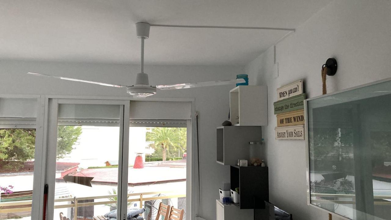 Beach-Lovers - Apartamento 1Era Linia Mar Miami Playa Exteriör bild